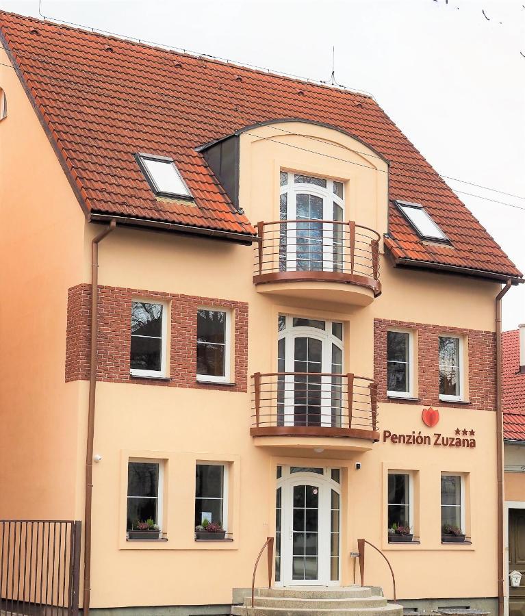 Penzion Zuzana Ruzomberok Exteriör bild